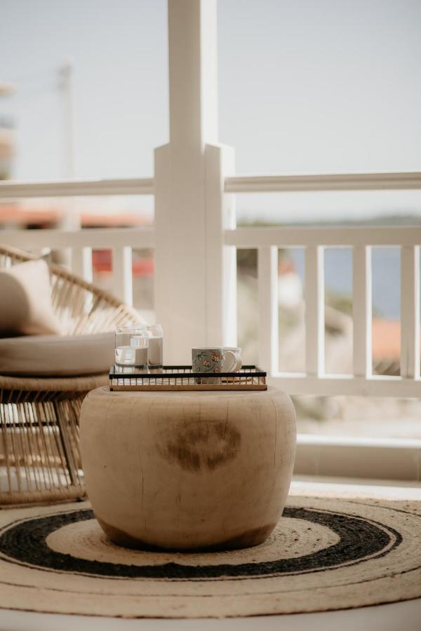 Trinity Suites Ammouliani Hospitality エクステリア 写真