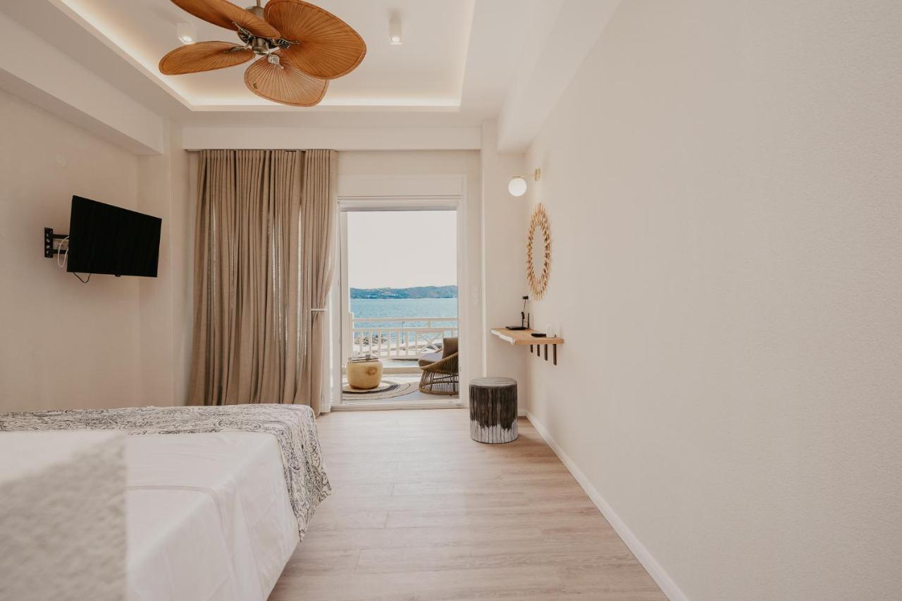 Trinity Suites Ammouliani Hospitality エクステリア 写真