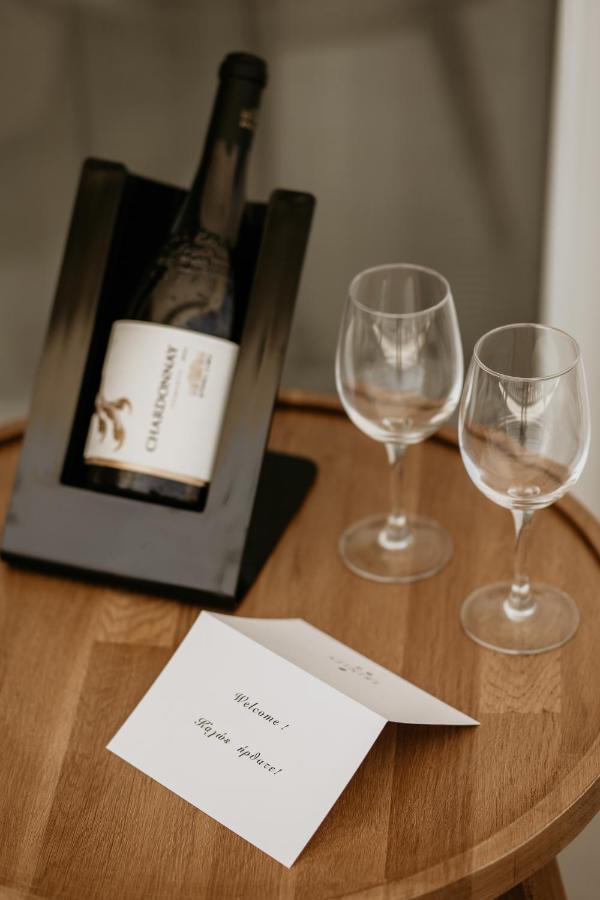 Trinity Suites Ammouliani Hospitality エクステリア 写真