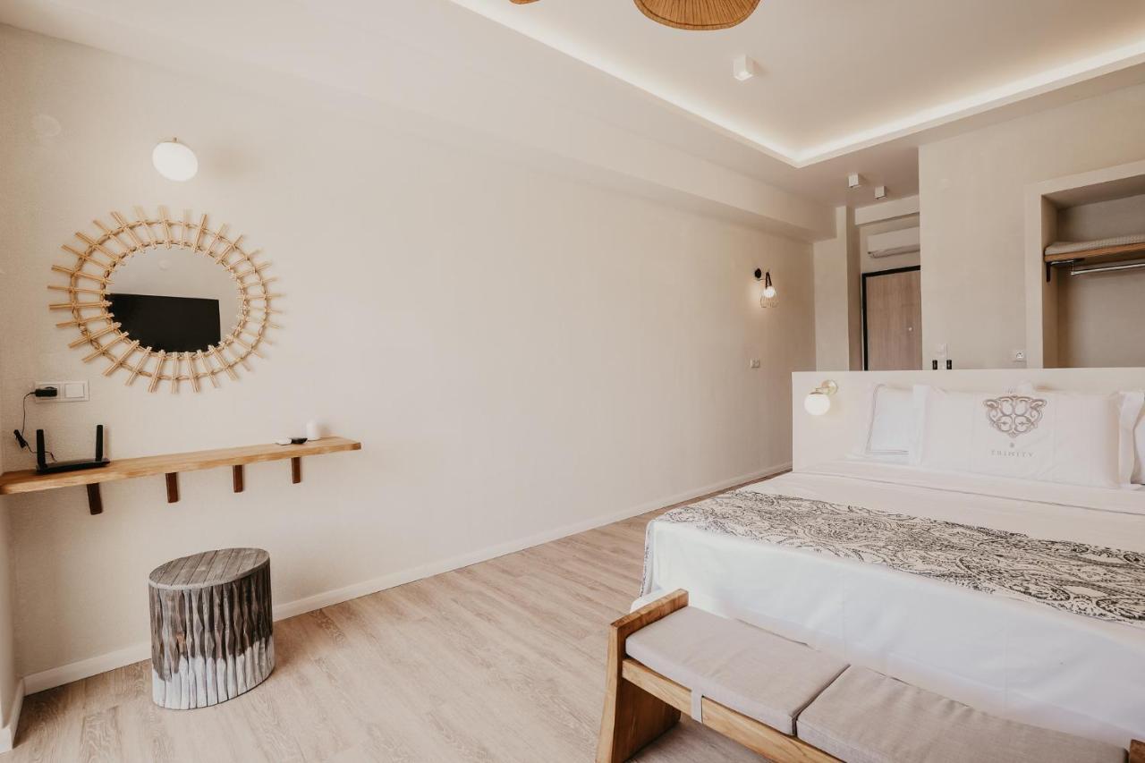 Trinity Suites Ammouliani Hospitality エクステリア 写真